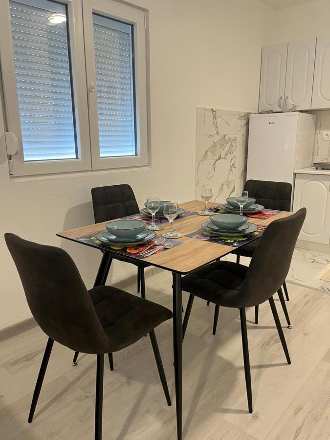 Knezevic Apartman Podgorica Exterior foto